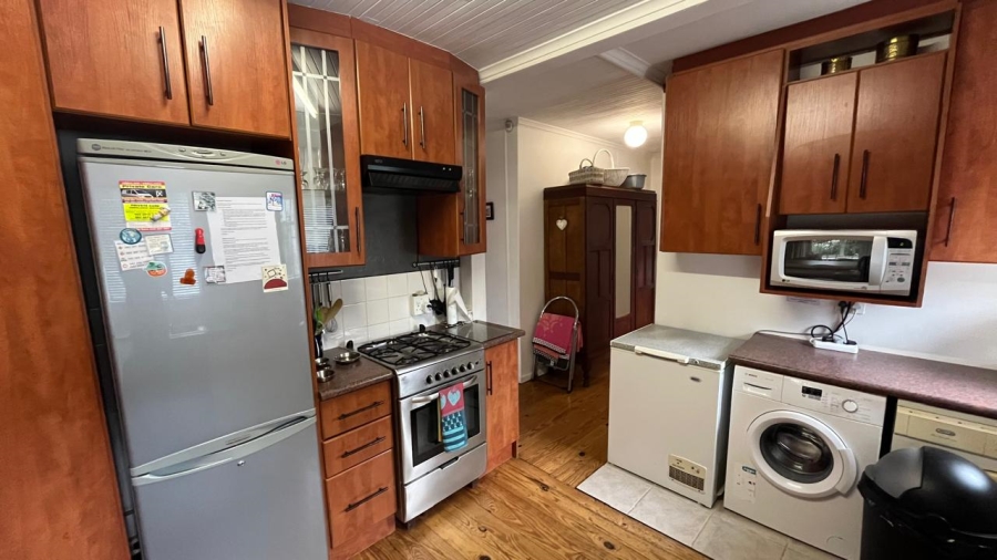 6 Bedroom Property for Sale in Oyster Bay Eastern Cape